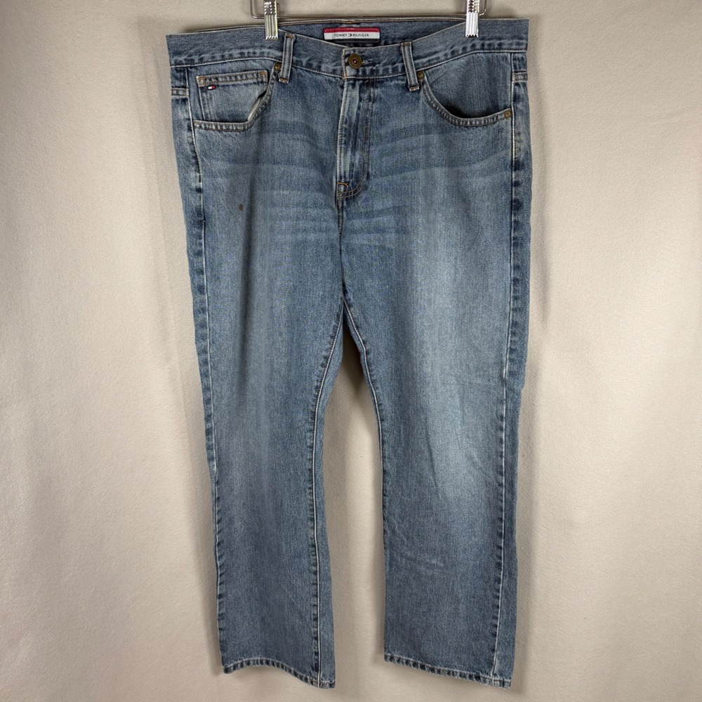 VTG Tommy Hilfiger Relaxed Jeans Mens W36 L30 Light Blue Denim Preppy EUG